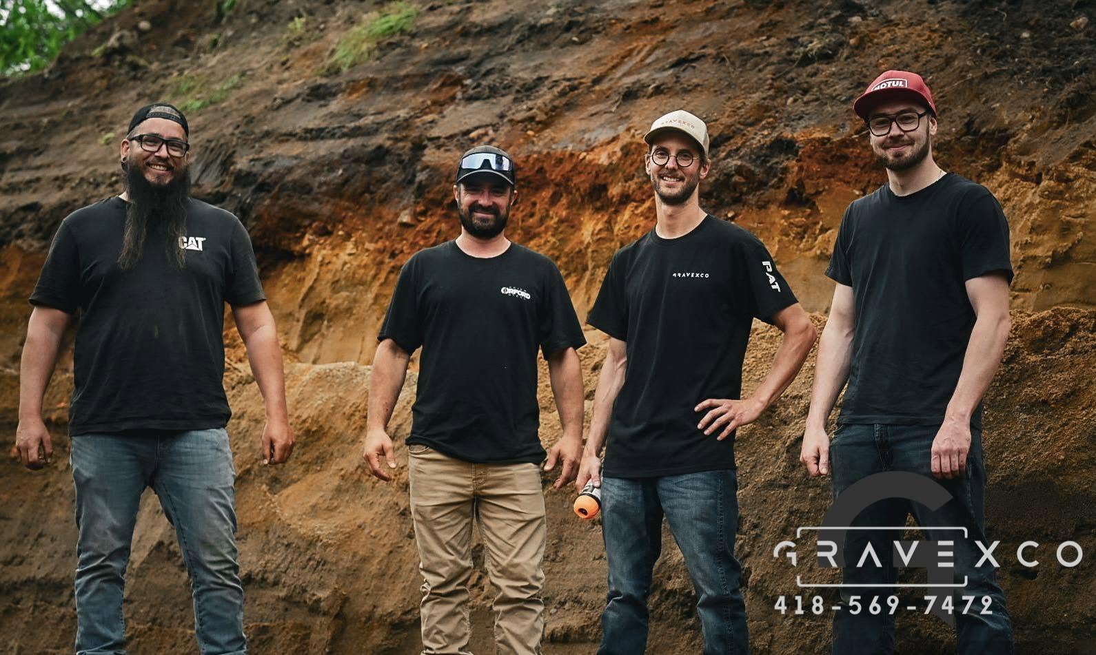 Équipe Gravexco inc. sur un chantier d'excavation